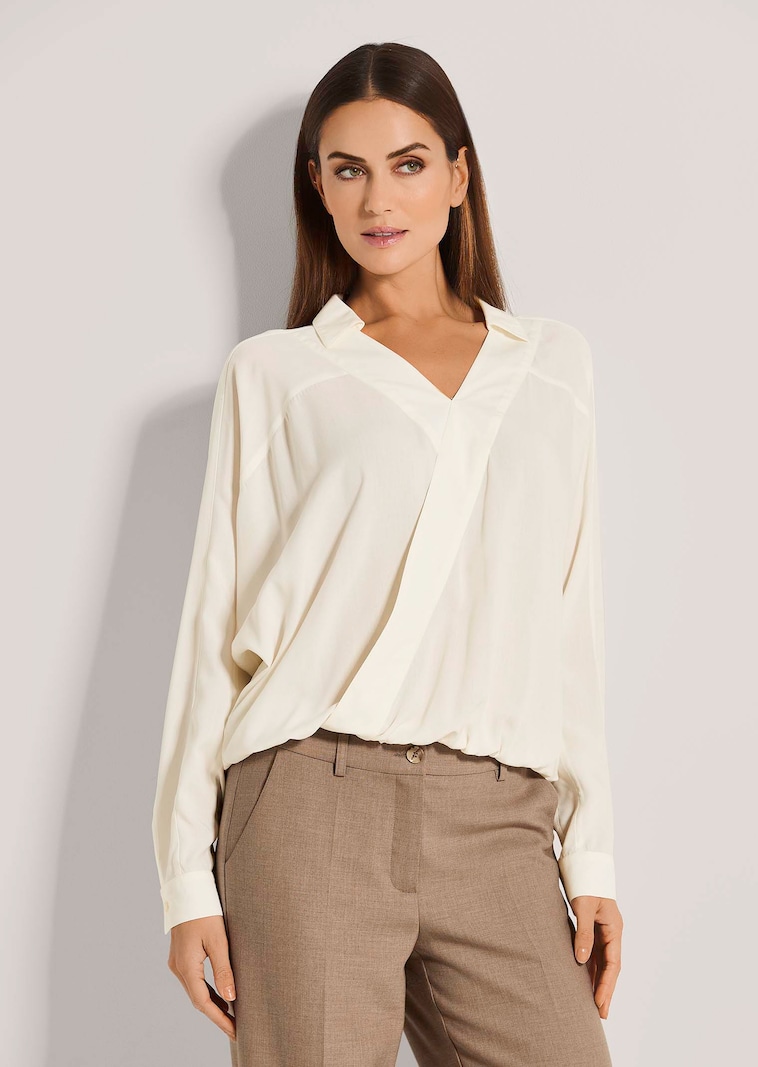 Bluse im Wickel-Look