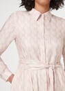 Bedrucktes Hemdblusenkleid mit Gürtel thumbnail 5