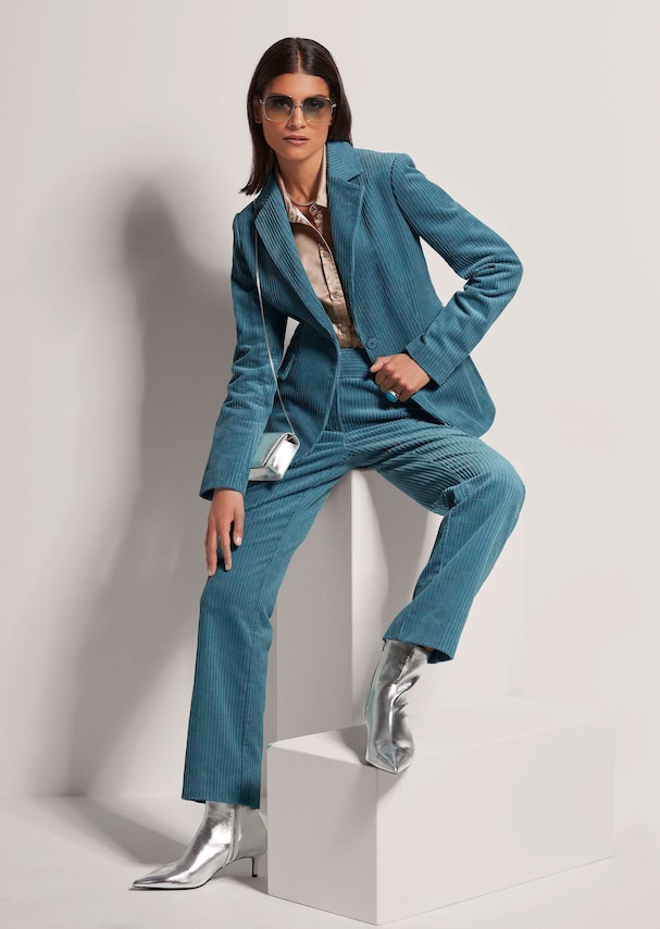 Cord-Blazer 3