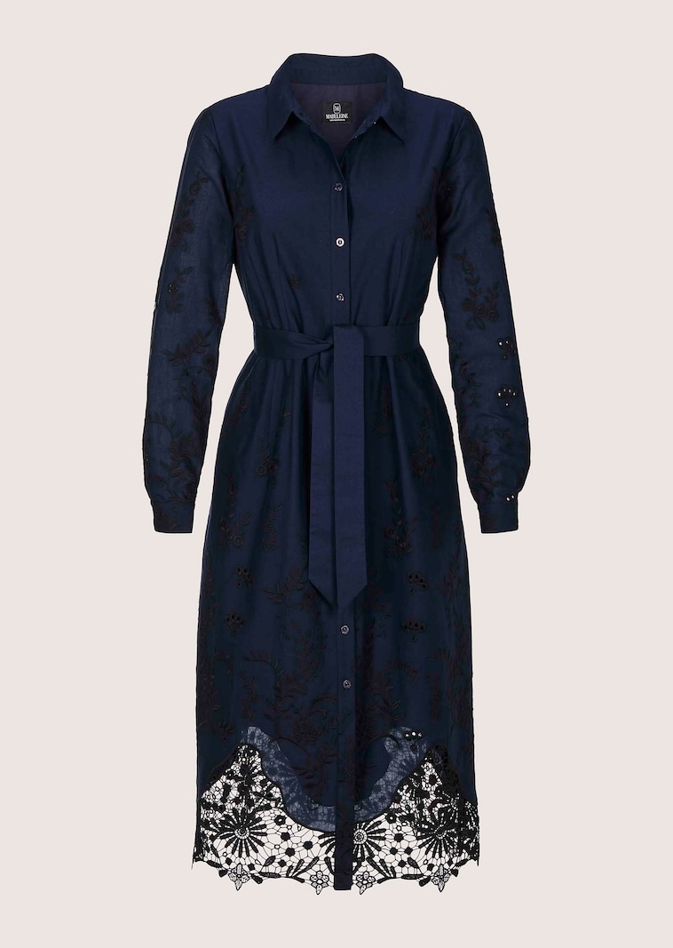 Robe chemise brodée avec dentelle