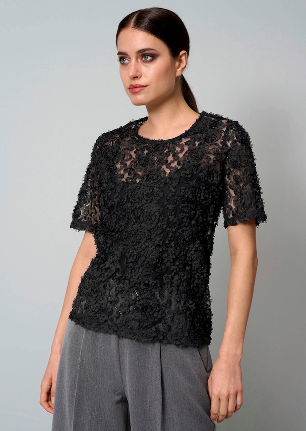 Shirt aus floraler Spitze
