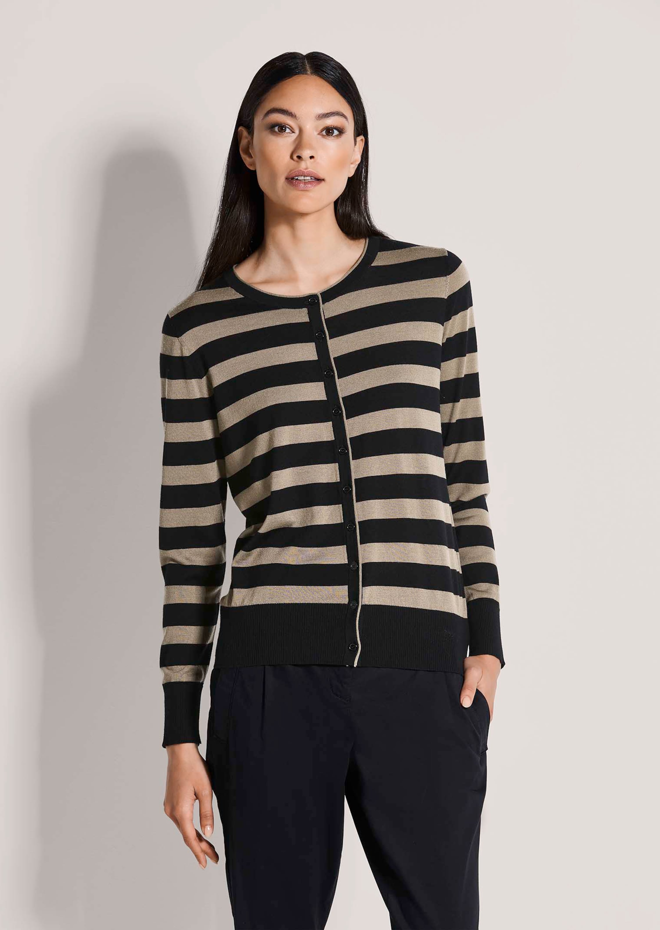 Strickjacke