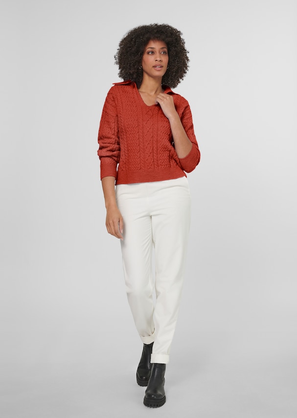 Cable knit jumper with V-neck 1