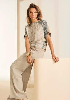 Rundhals-Shirt im Material-Mix thumbnail 7