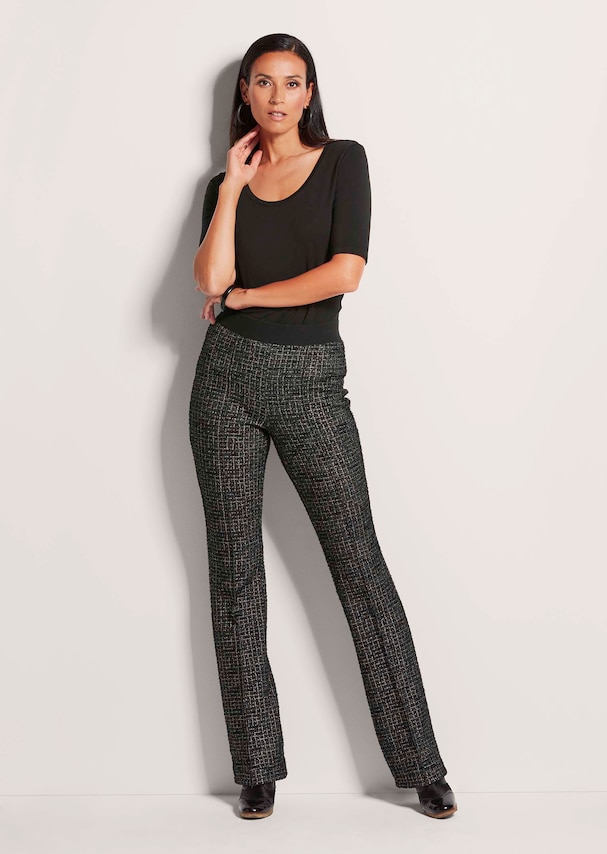 Ausgestellte Hose zum Schlüpfen 1