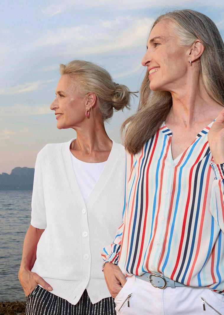 Strickjacke aus kühlem Bändchengarn