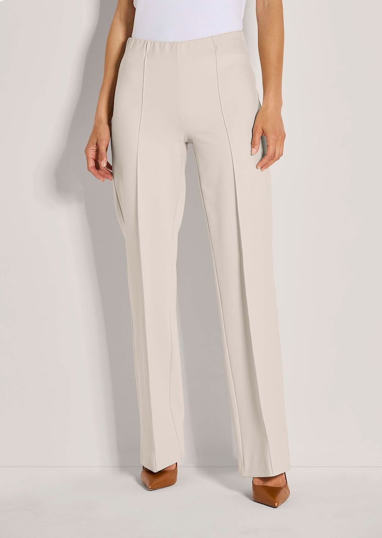 Weite Hose zum Schlüpfen