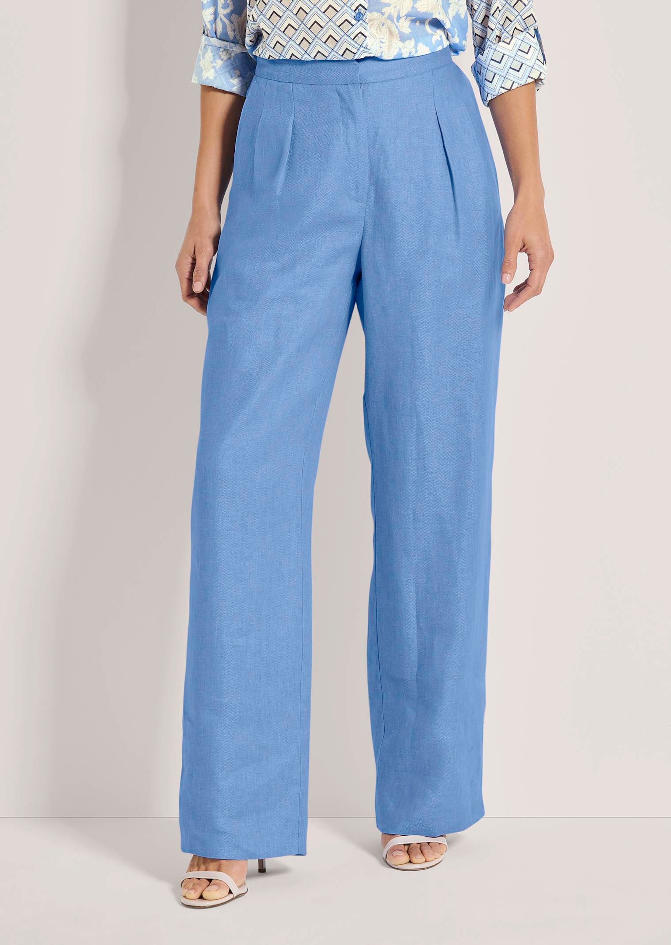 Linen trousers