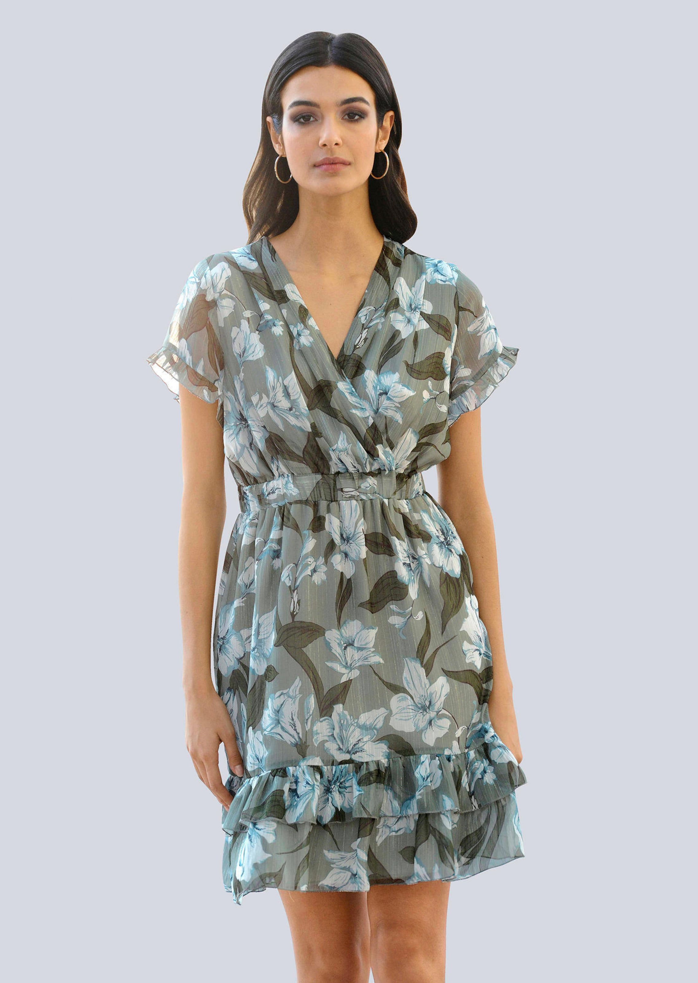Kleid mit Glanzgarn
