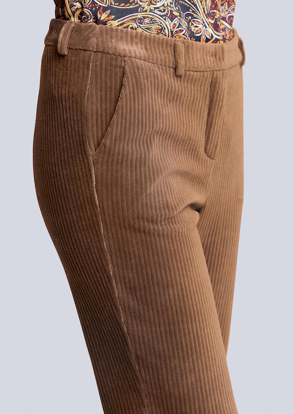 Cordhose aus softem Material 6