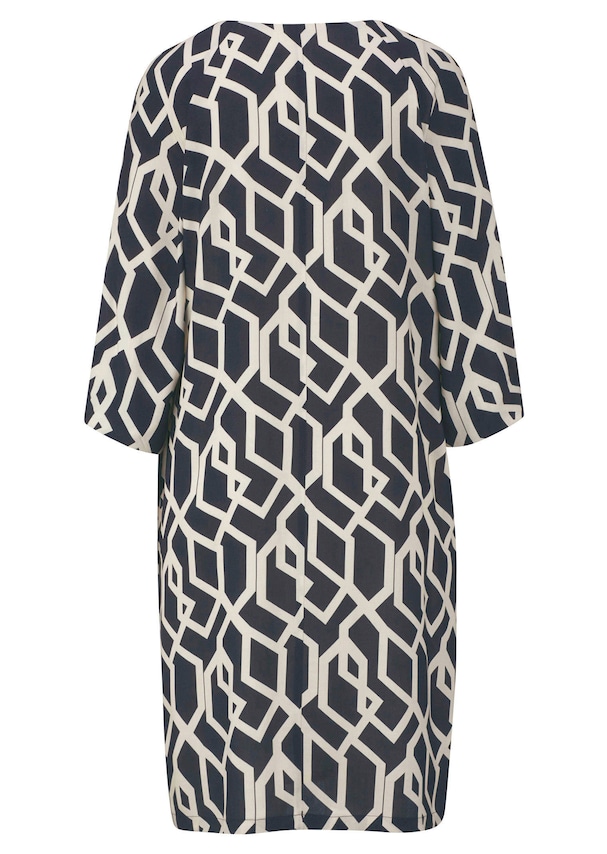 Kleid in grafischem Dessin 5