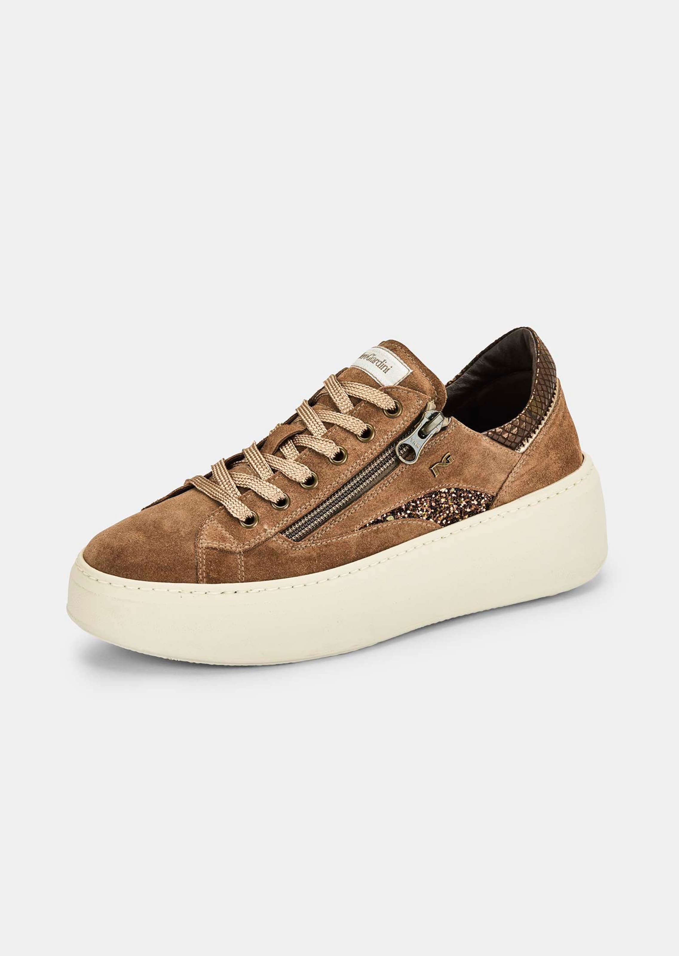 Sneaker mit Glitzerakzent