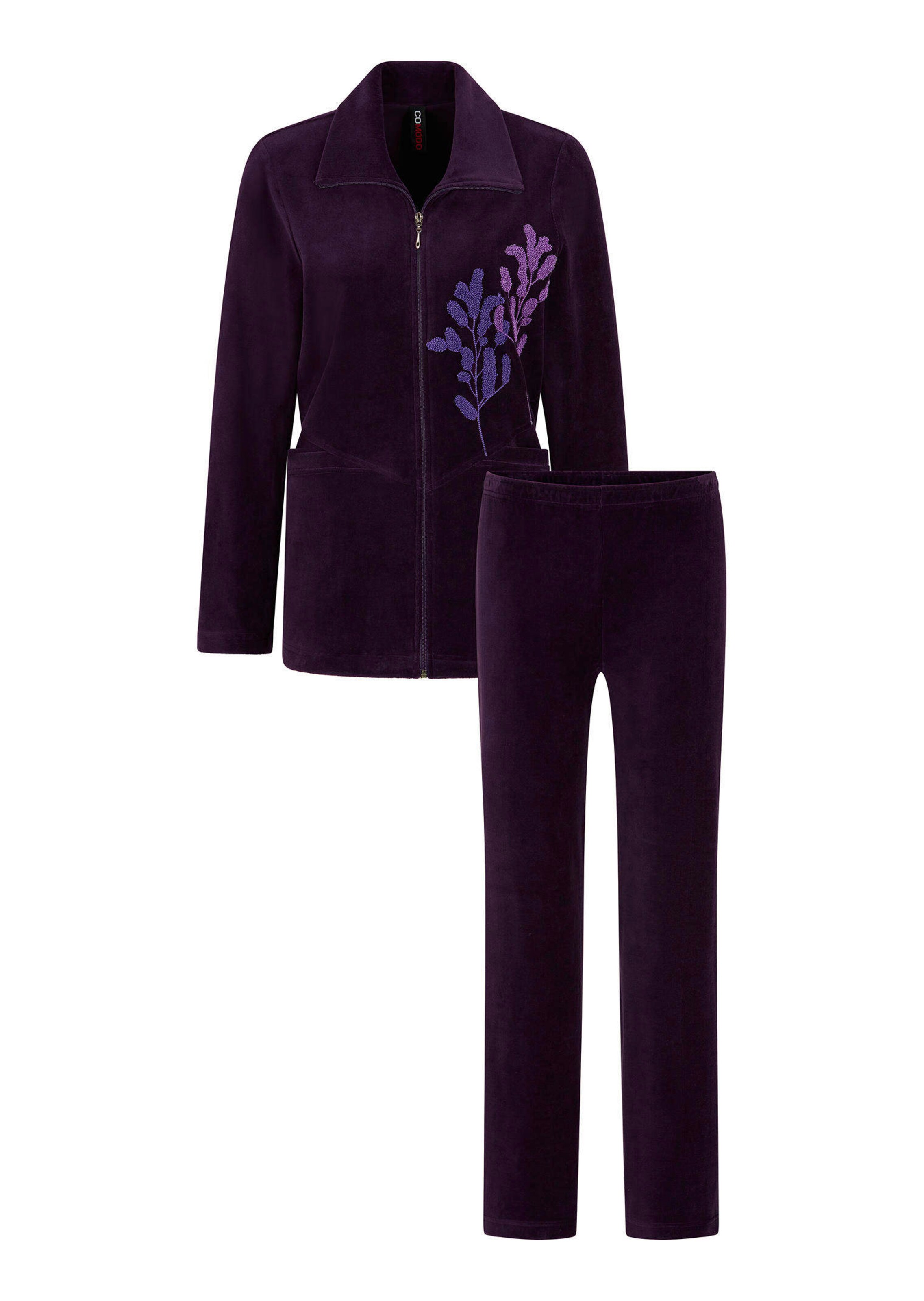 Ensemble de détente en velours ras avec broderie
