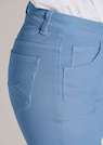 Jean slim cinq poches avec détails stras thumbnail 5