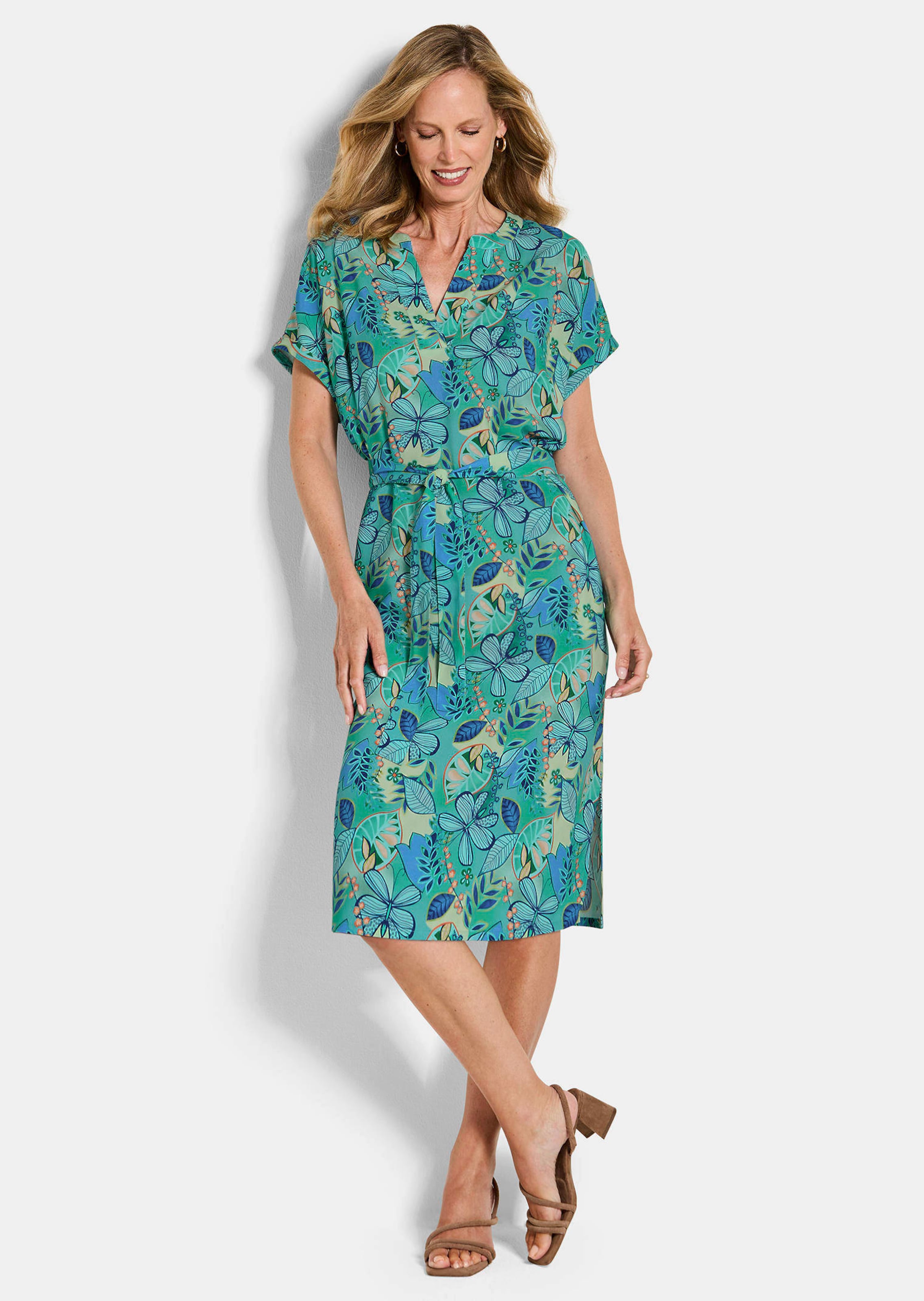 Viskose-Kleid mit Bindegürtel