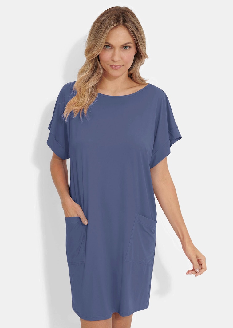 Legeres Strandkleid aus glatter Funktionsware