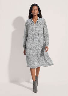 Robe thumbnail 2