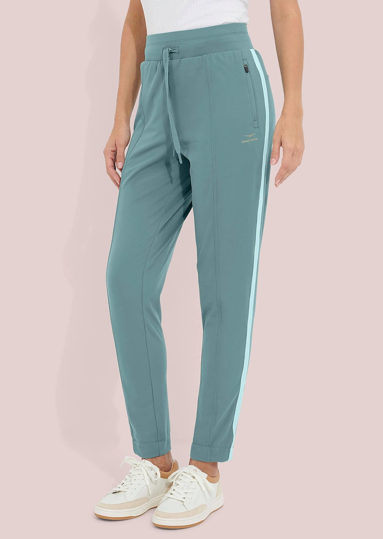 Leisure trousers