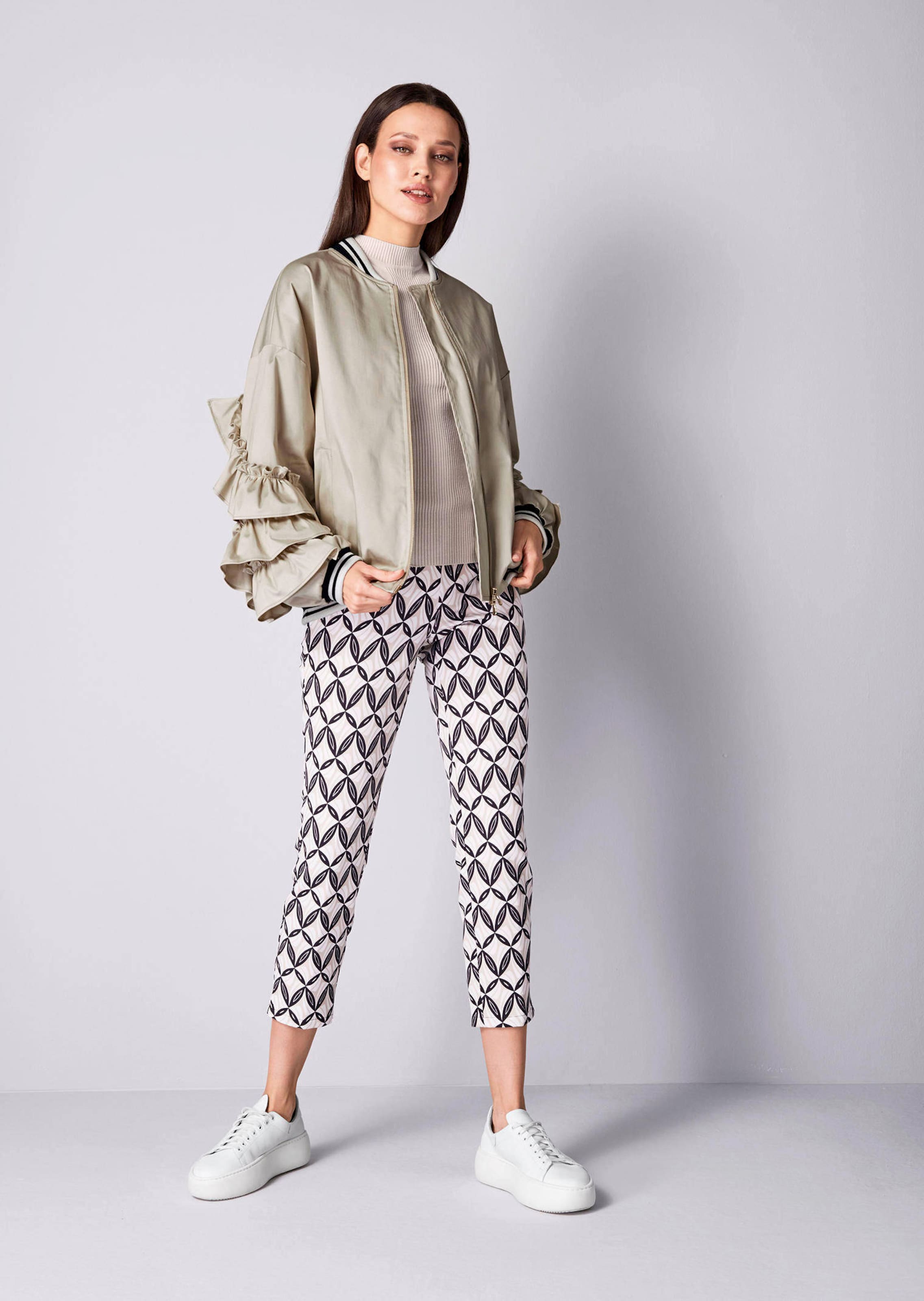 Blouson mit Rüschen am Arm 1