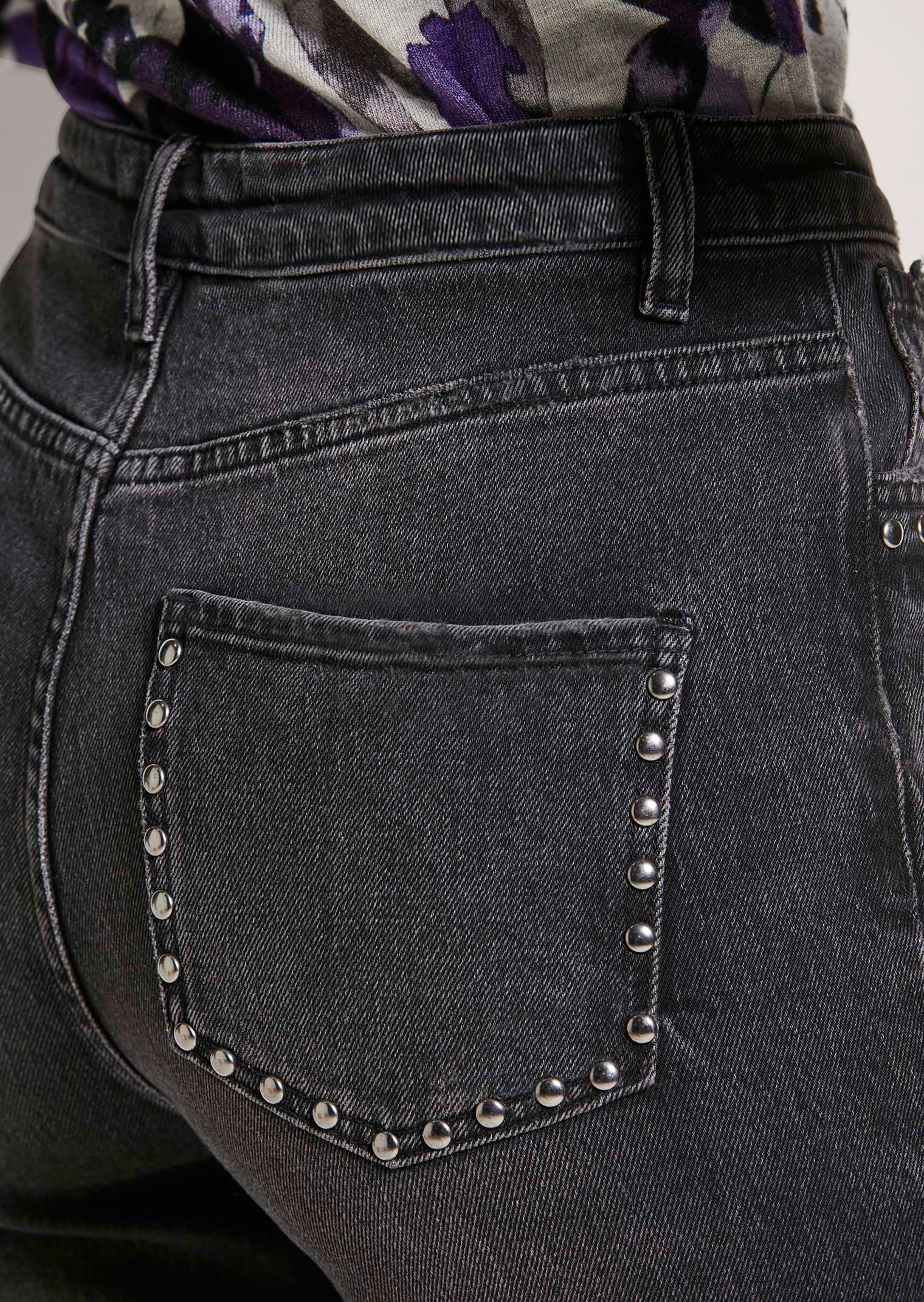 Schlanke Five-Pocket-Jeans thumbnail 5