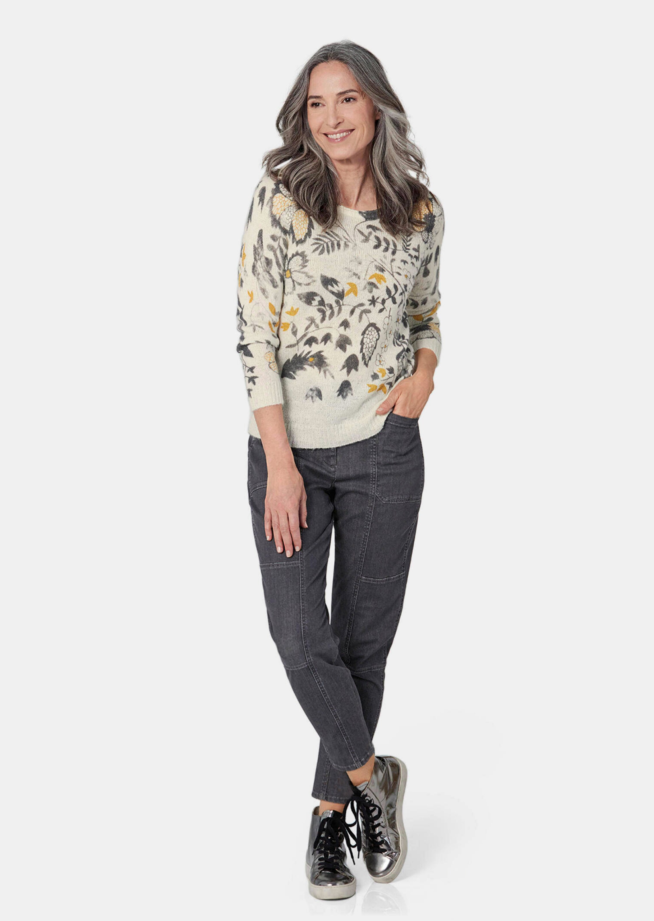 Pull en tricot à motif floral - crème / à motifs - Gr. 23 de Goldner Fashion