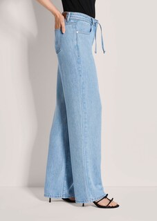 Jeans thumbnail 4