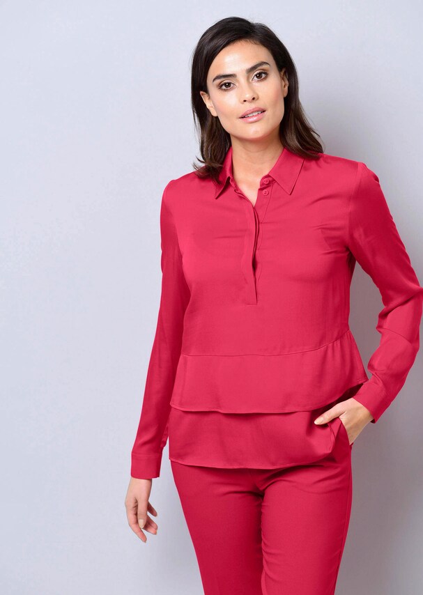 Bluse mit Lagenverarbeitung