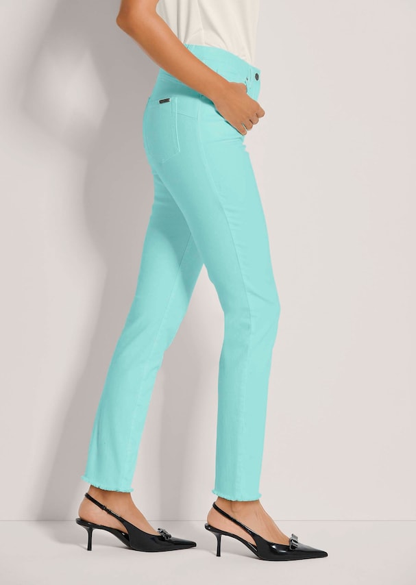 Jeans mit Fransen 3