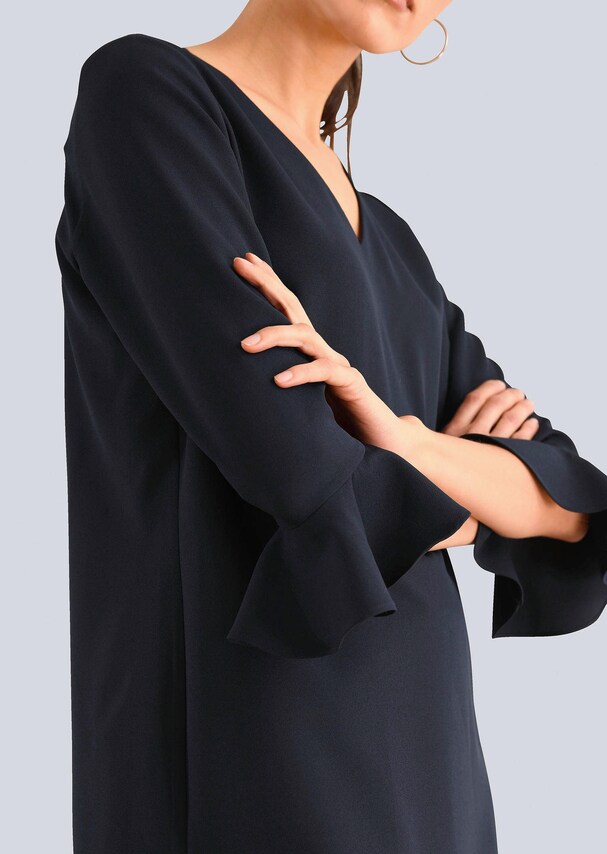 Tunika mit femininen Volants 3