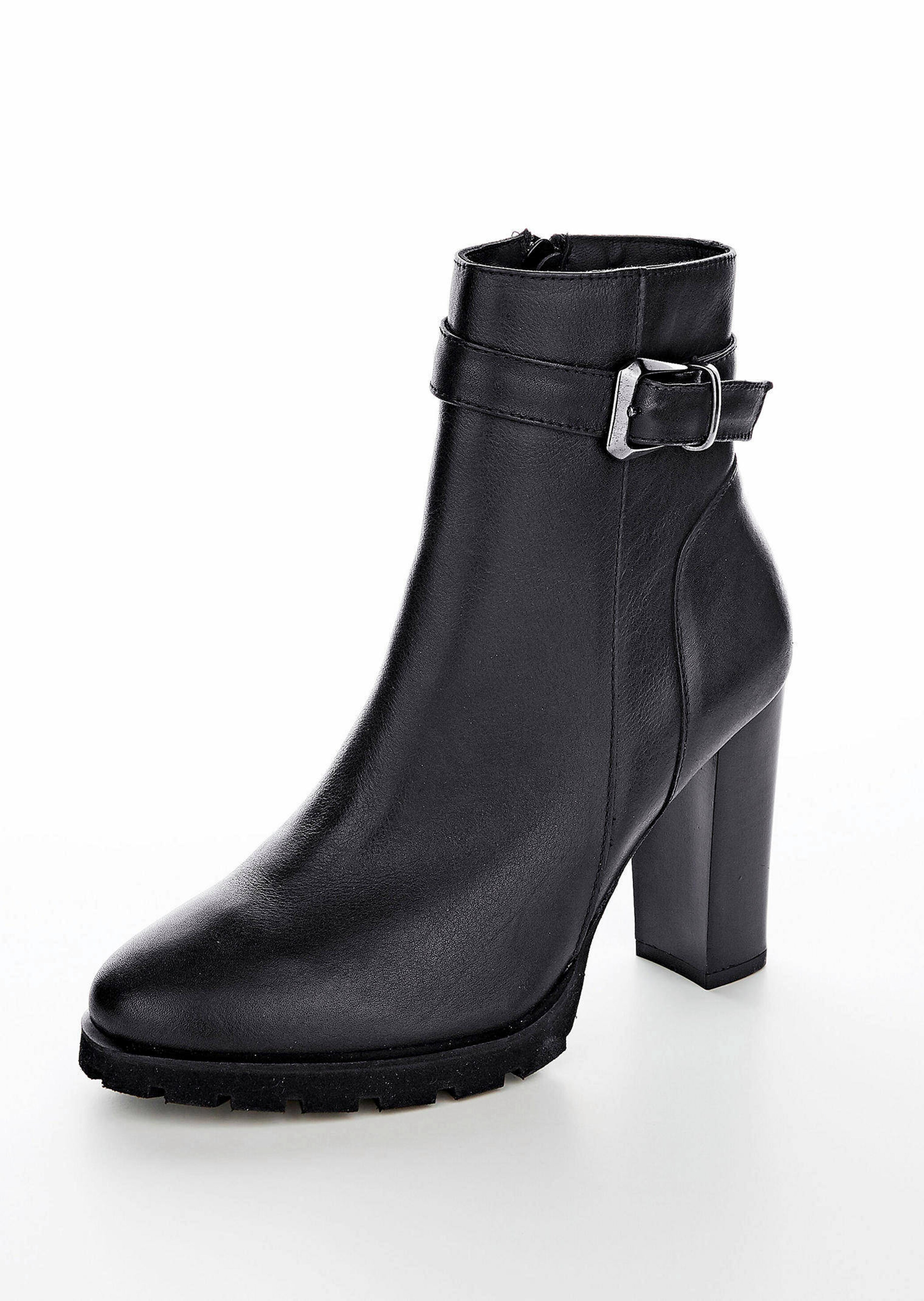 Stiefelette mit dekorativer Schließe