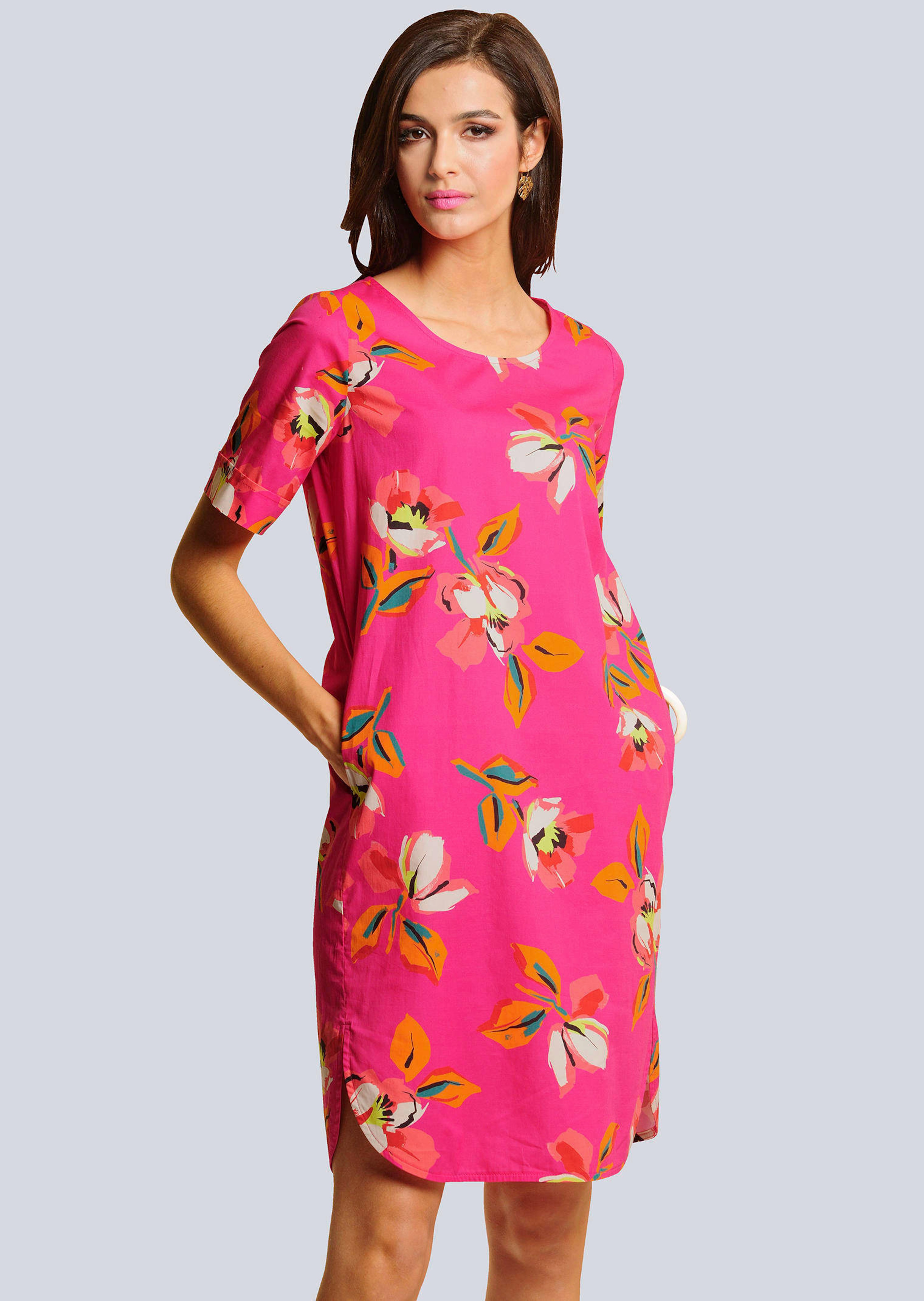 Kleid in floralem Dessin