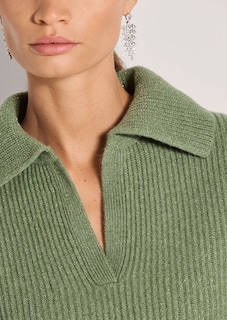 Schimmernder Pullover mit Polo-Kragen thumbnail 5