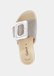 Pantoletten mit femininer Zierschnalle thumbnail 2