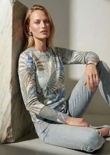 Pullover mit botanischem Print thumbnail 1