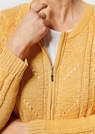 Tricot jasje van lintjesgaren, met mooie details thumbnail 5