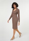 Schlankes Strickkleid mit edlem Zopfmuster thumbnail 2