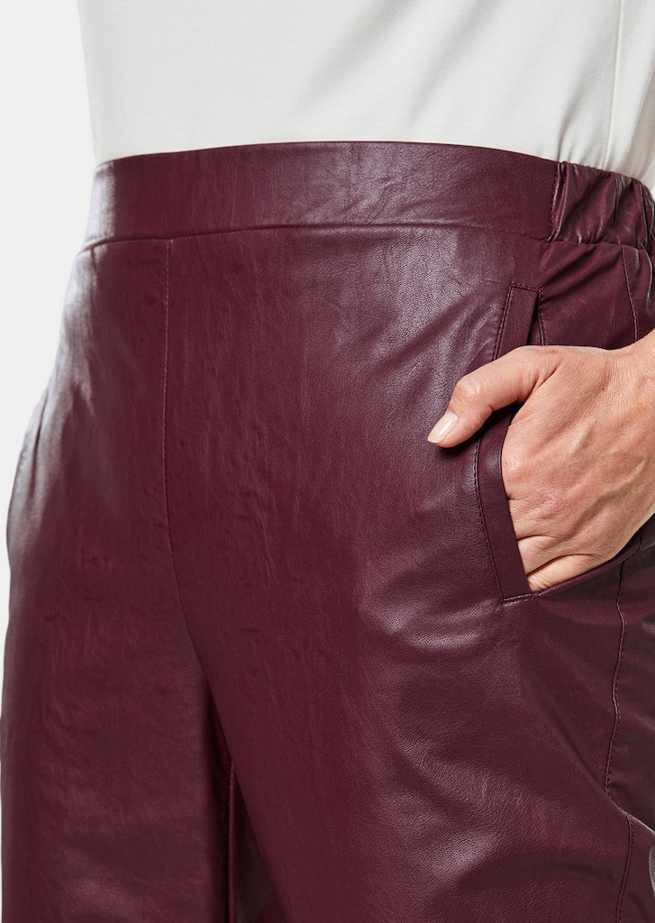 Pantalon aspect cuir 4