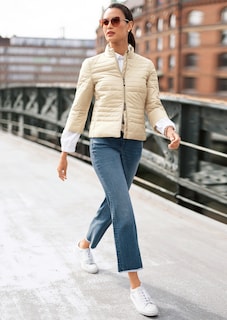 Quilted jacket with 3/4 sleeves thumbnail 6