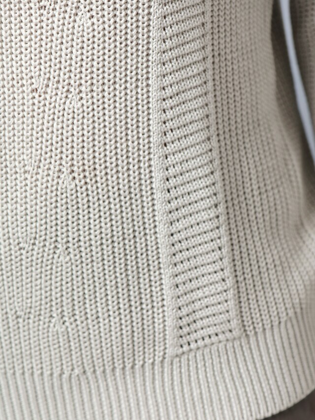 Pullover mit verschiedenen Strickmustern 4
