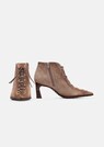 Bottines en cuir avec un laçage original thumbnail 3