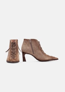 Bottines en cuir avec un laçage original thumbnail 3