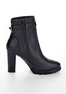 Stiefelette mit dekorativer Schließe thumbnail 6