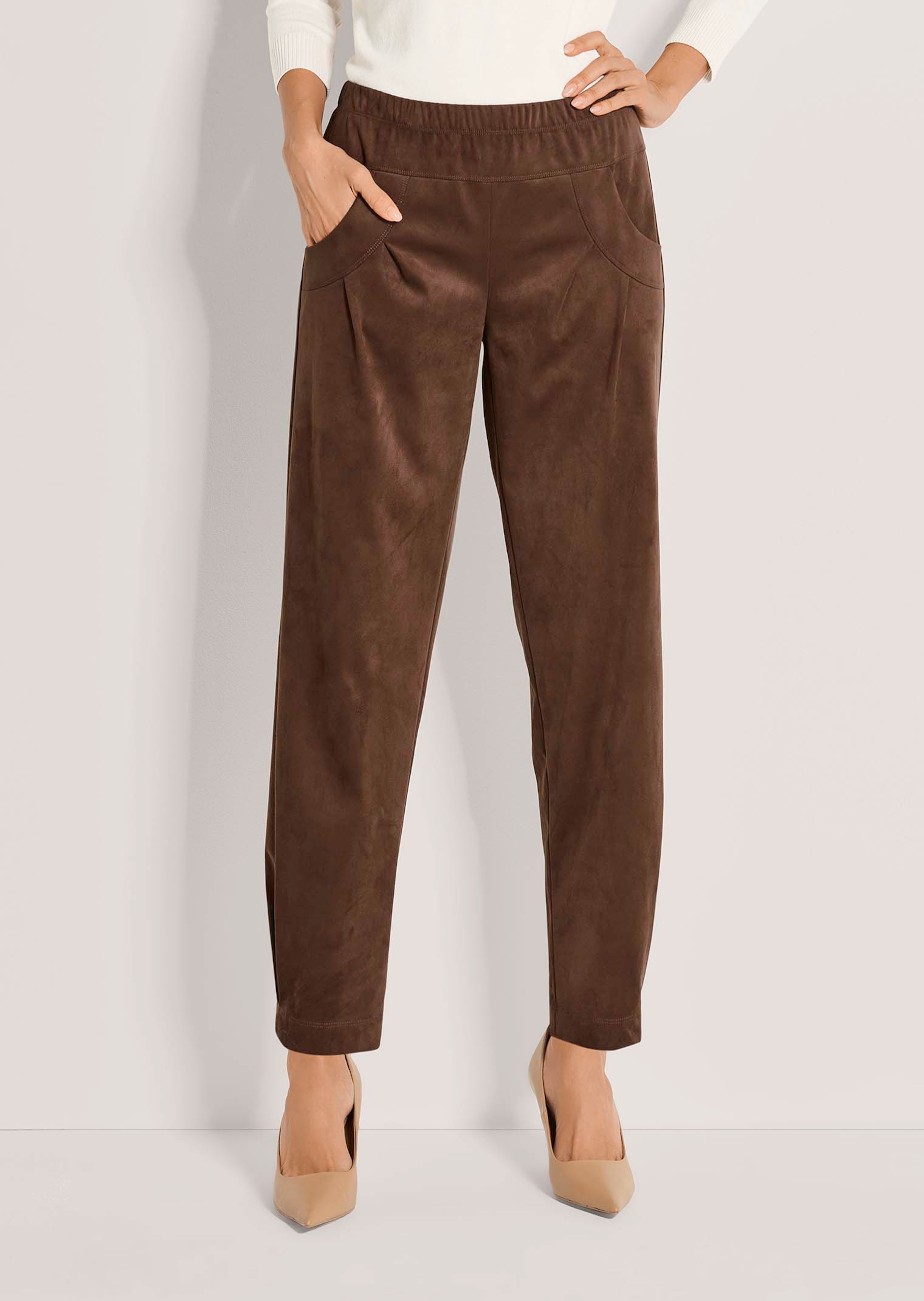 Barrel-Leg-Schlupfhose aus Peachskin