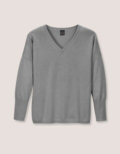 V-neck cashmere jumper thumbnail 6