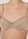 Soutien-gorge à armatures thumbnail 5