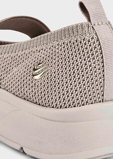 Ballerina mit Riemchen thumbnail 3