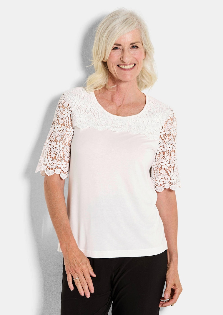 Shirt mit effektvoller Spitze