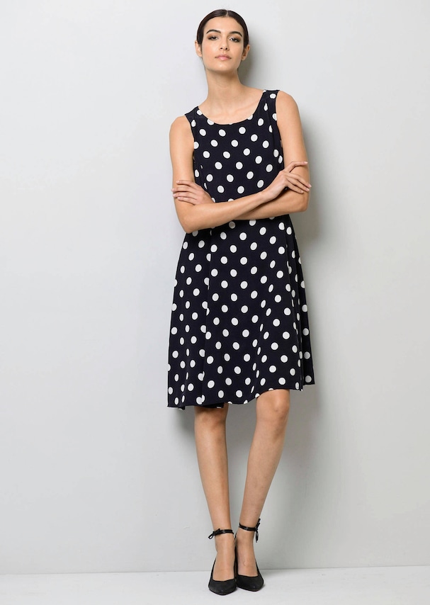 Kleid mit Punkt Dessin 3