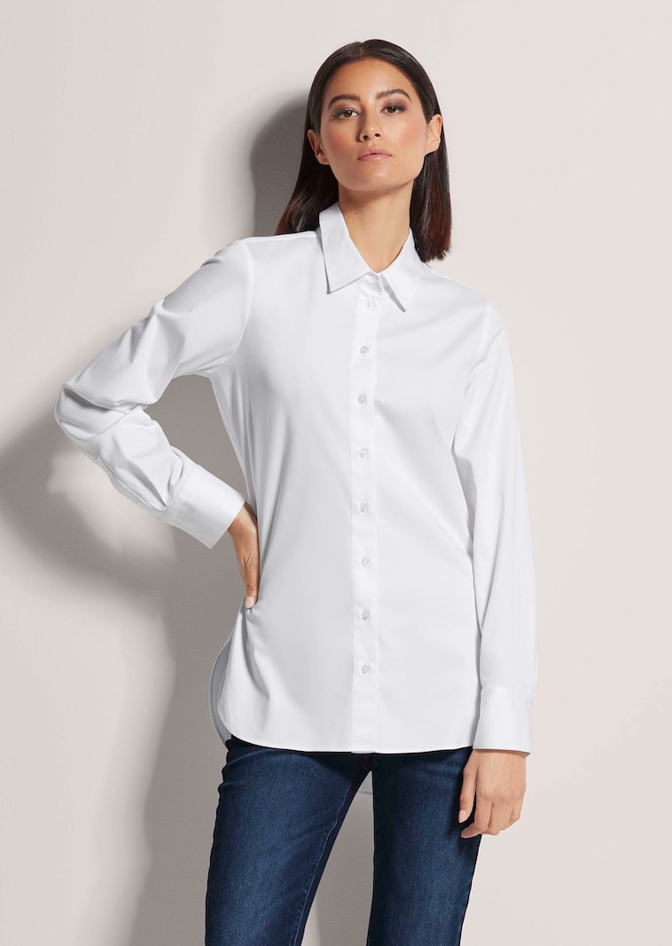 Longbluse im Oversize-Style