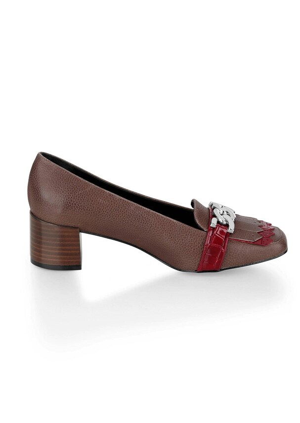 Pumps mit Kettendetail 5
